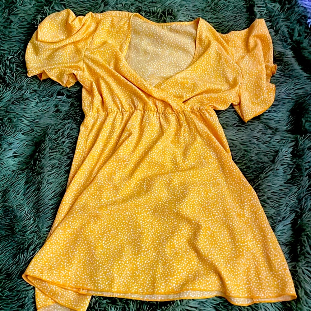 Yellow dress with white polkadots